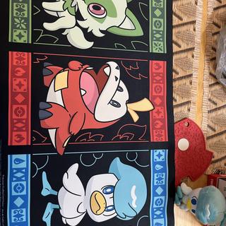 Pokémon TCG: Sprigatito, Fuecoco & Quaxly Playmat