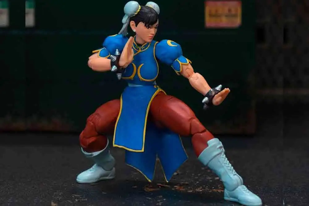 STREET FIGHTER 2: CHUN-LI BLUE DRESS - DE LUXE ACTION FIGURE SCALE 1:12