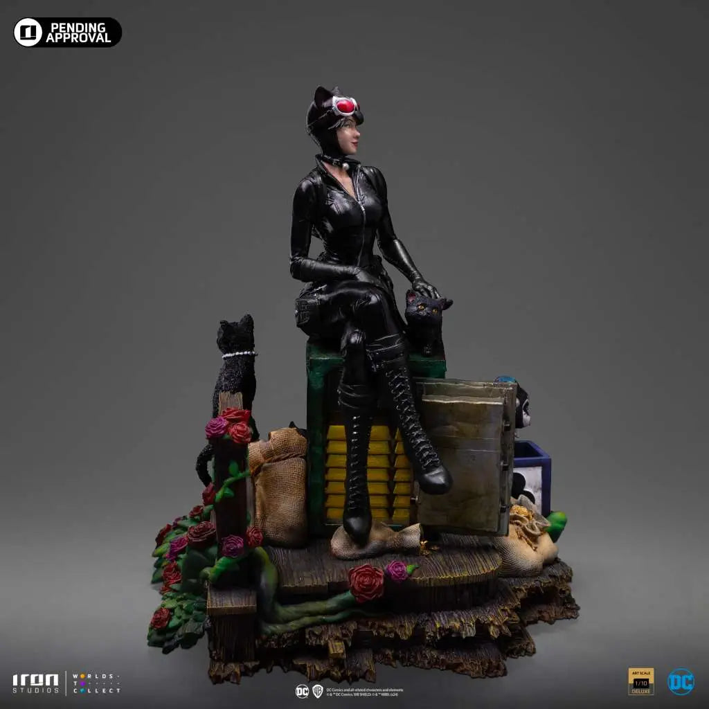 GOTHAM CITY SIRENS CATWOMAN DELUXE 1/10 STATUE IRON STUDIOS