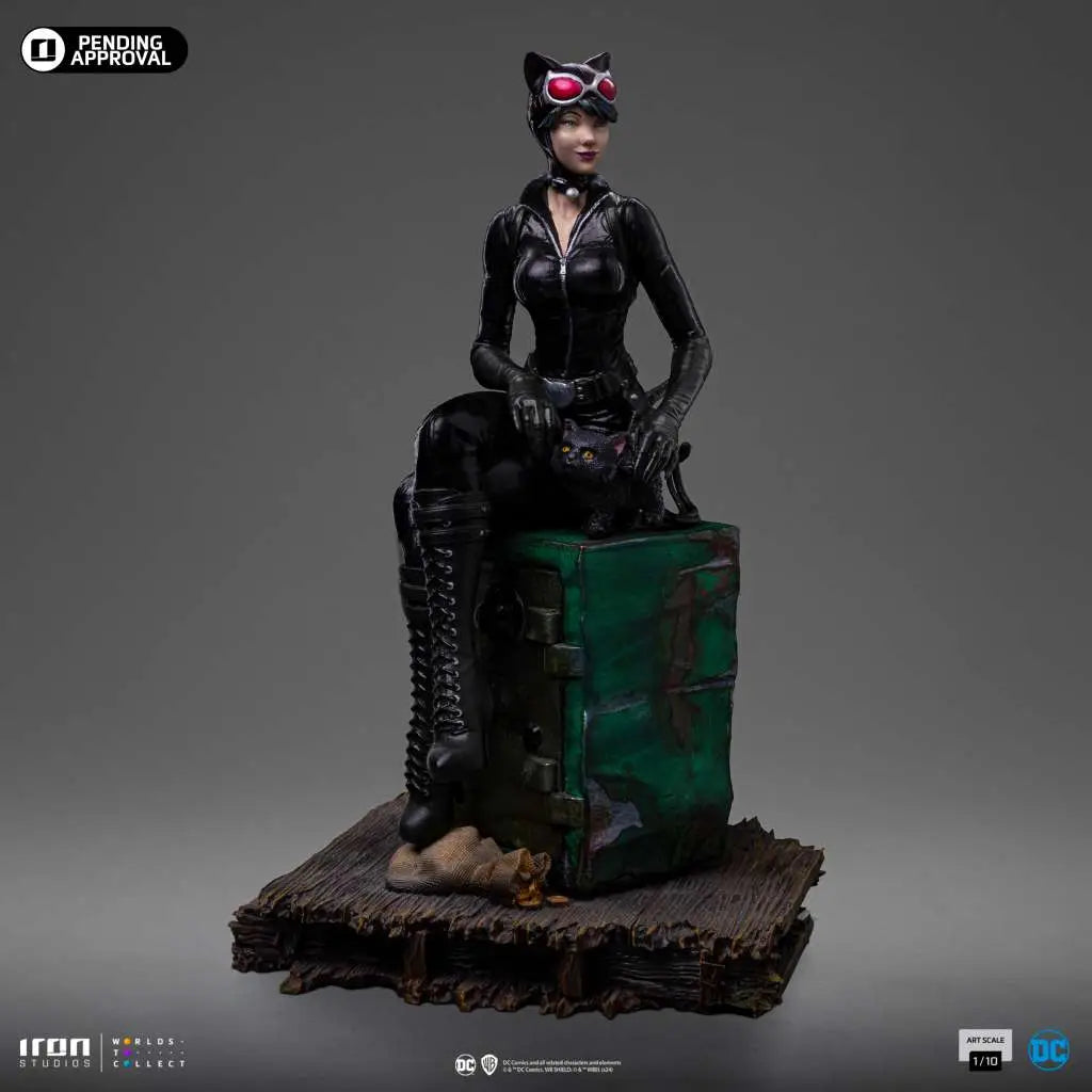 GOTHAM CITY SIRENS CATWOMAN 1/10 STATUE IRON STUDIOS