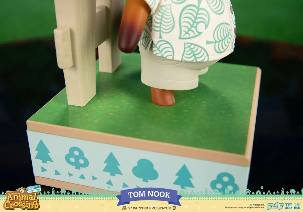ANIMAL CROSSING NEW HORIZONS TOM NOOK PVC STATUE FIRST4FIGURES