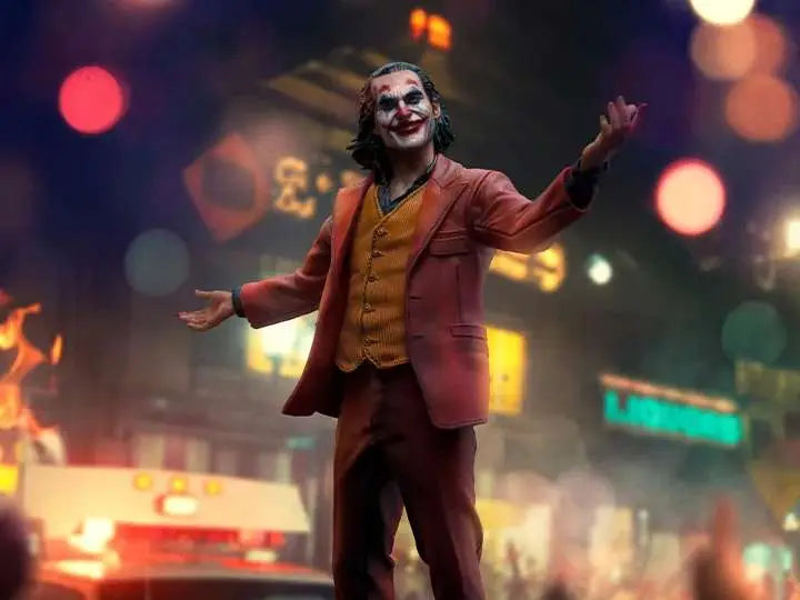 JOKER ARTHUR FLECK 1/10 STATUE IRON STUDIOS