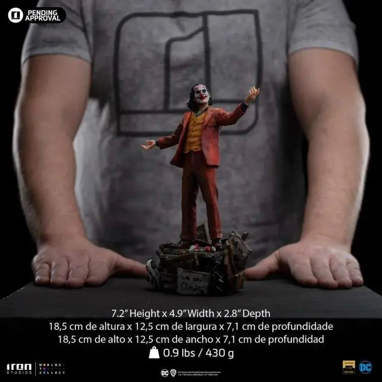 JOKER ARTHUR FLECK 1/10 STATUE IRON STUDIOS