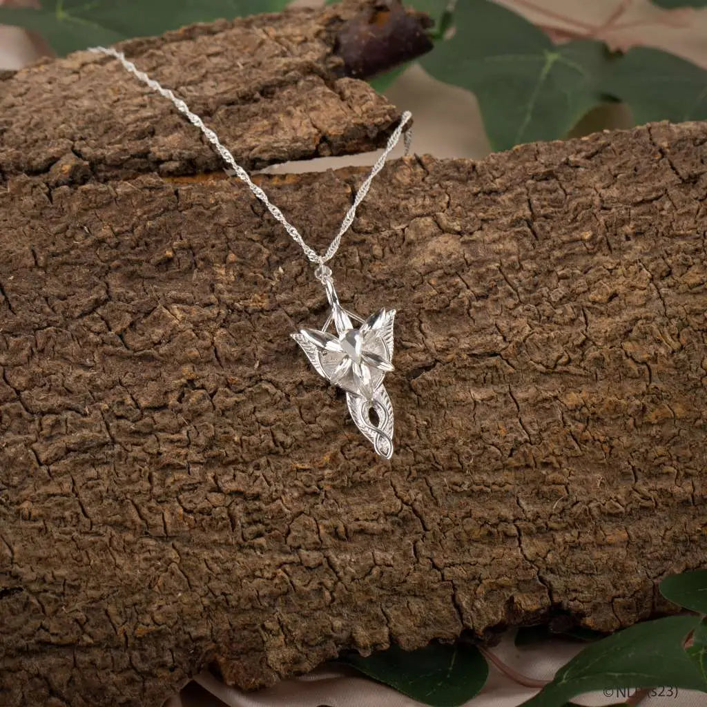 LORD OF THE RINGS EVENSTAR NECKLACE CINEREPLICAS