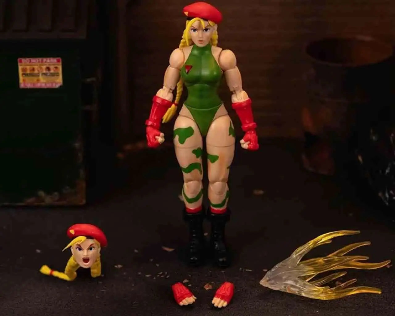 STREET FIGHTER 2 CAMMY DE LUXE ACTION FIGURE SCALE 1 12 Jada Toys