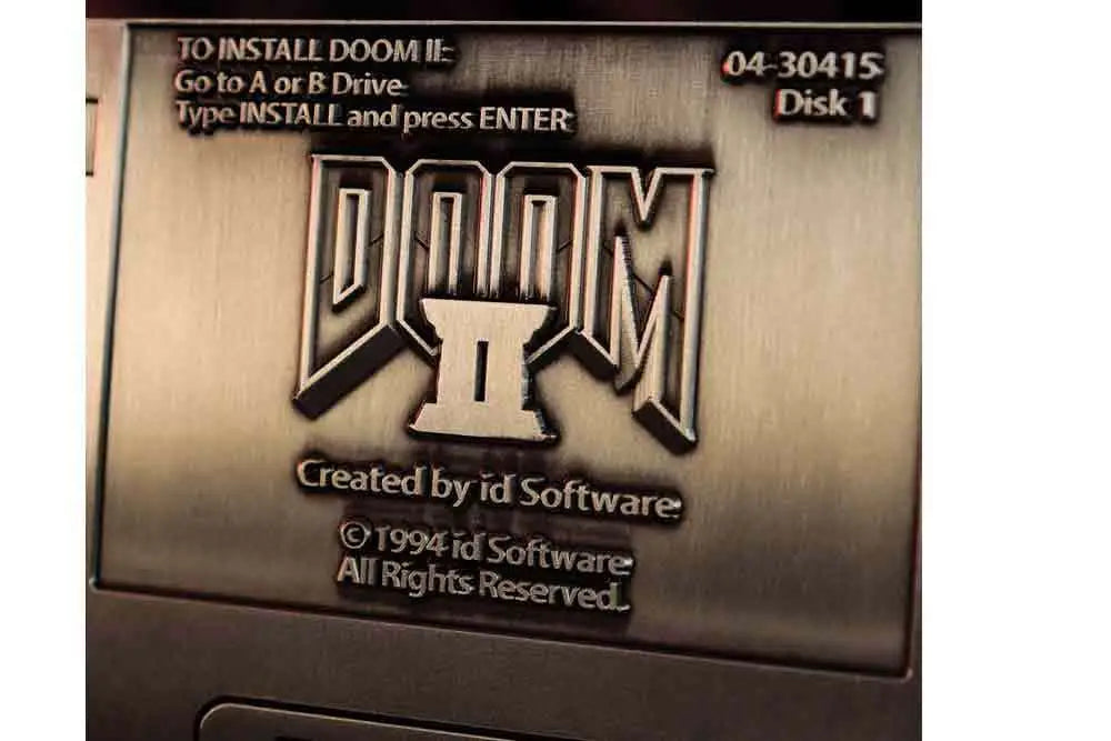 DOOM 2 FLOPPY DISK LIMITED EDITION REPLICA FANATTIK