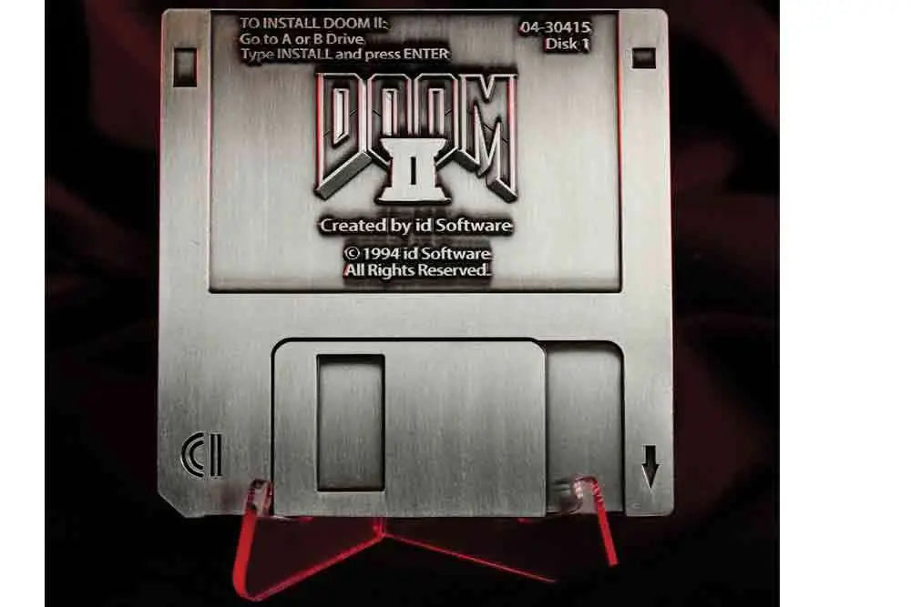 DOOM 2 FLOPPY DISK LIMITED EDITION REPLICA FANATTIK