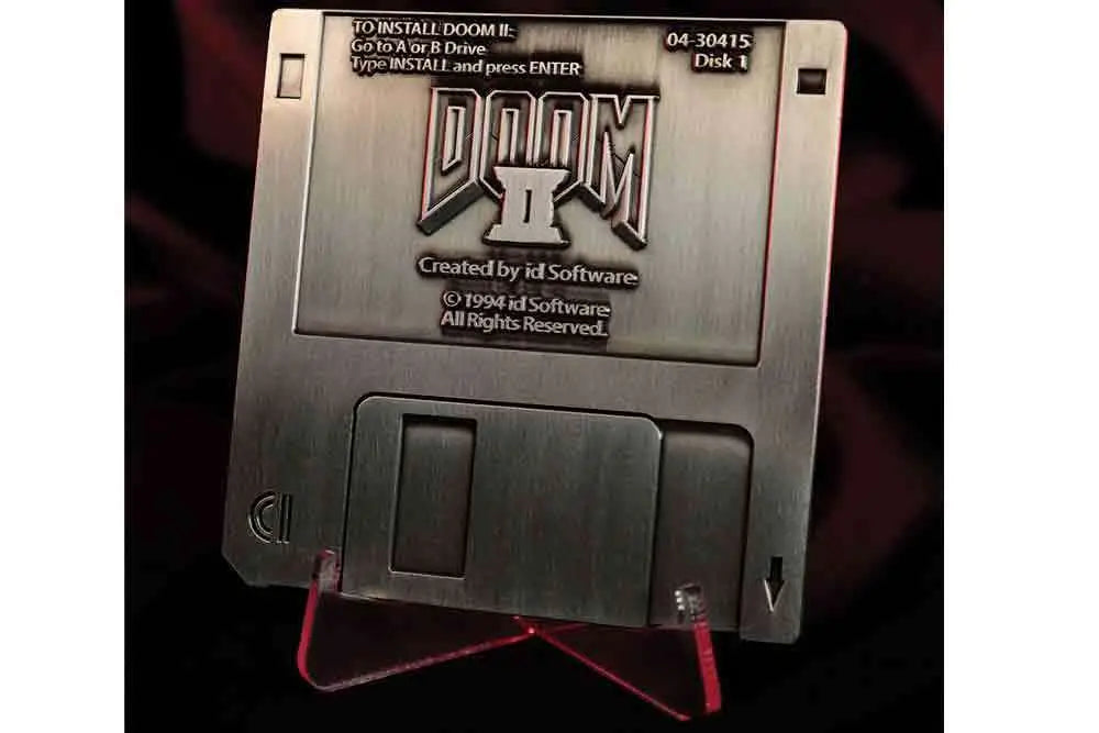 DOOM 2 FLOPPY DISK LIMITED EDITION REPLICA FANATTIK