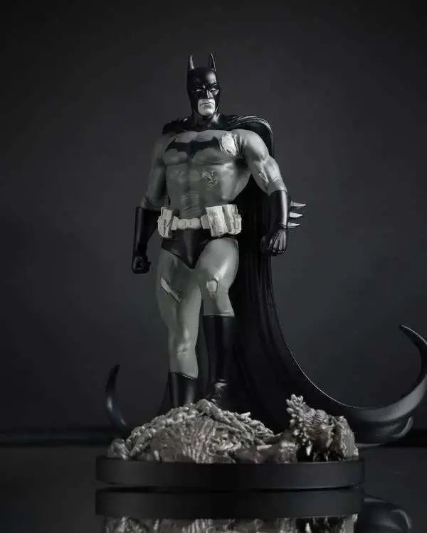 DC DIRECT BATMAN BLACK & WHITE BY BJORN BARENDS STATUE McFARLANE TOYS 2025