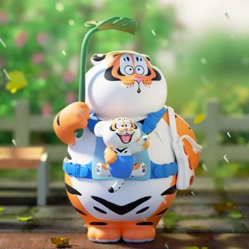 ALEXANDER THE TIGER ROARING LOVE BLIND BOX DISPLAY 8 FUNISM