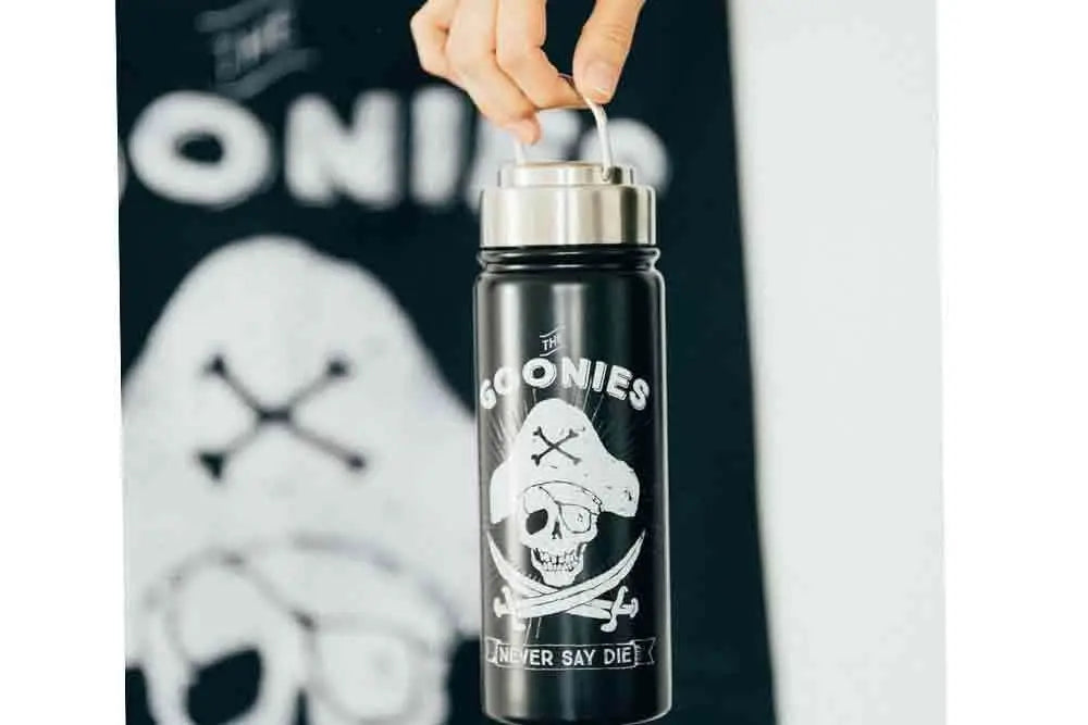 THE GOONIES WATER BOTTLE GRUPO ERIK