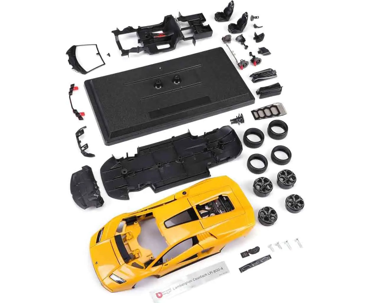 LAMBORGHINI COUNTACH - MODEL KIT 1:24 BBURAGO