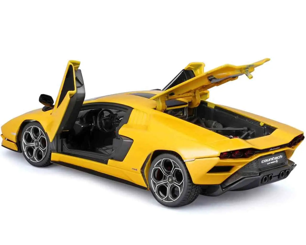 LAMBORGHINI COUNTACH - MODEL KIT 1:24 BBURAGO