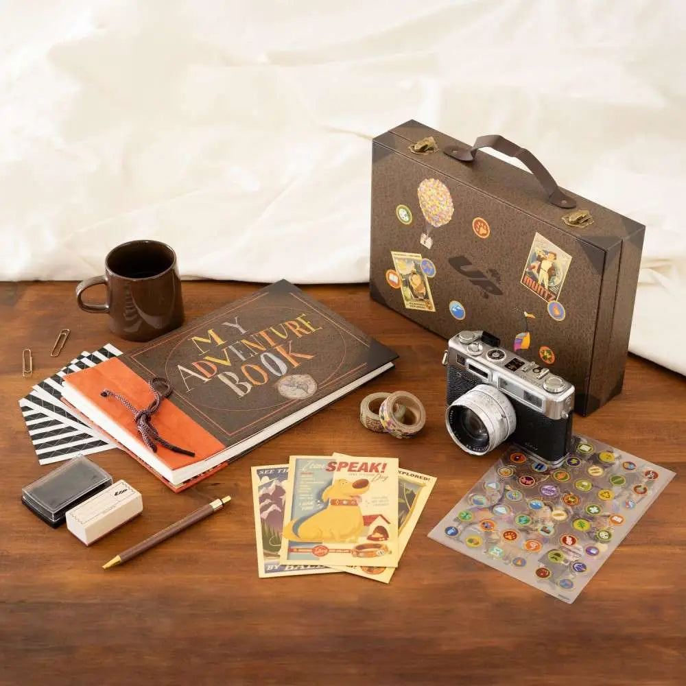 DISNEY PIXAR UP MY ADVENTURE BOOK SET GRUPO ERIK