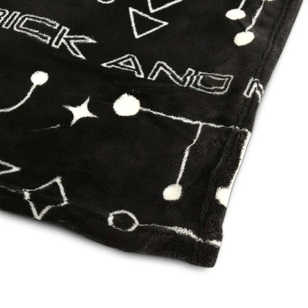 RICK & MORTY PORTAL COZY BLANKET NERDY BY NATURE