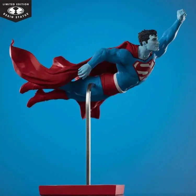 DC DIRECT SUPERMAN RED & BLUE SUPERMAN BY LEE BERMEJO RESIN STATUE McFARLANE TOYS 25