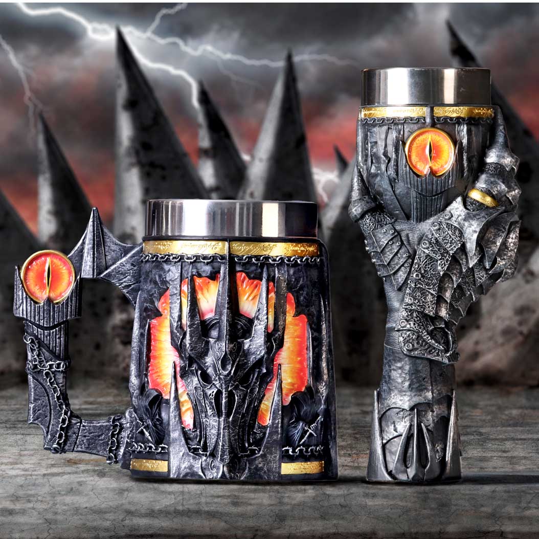 THE LORD OF THE RINGS SAURON TANKARD NEMESIS NOW