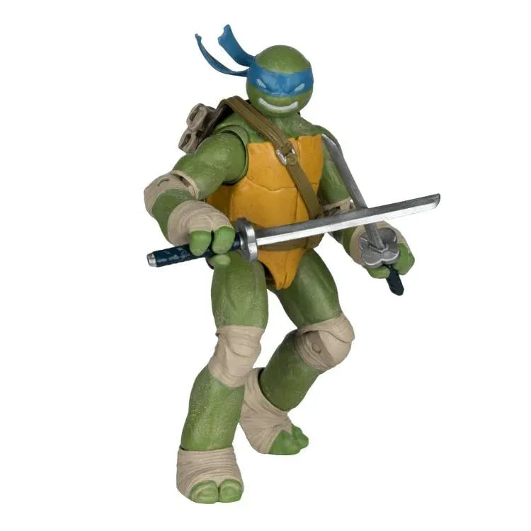 TEENAGE MUTANT NINJA TURLES 5IN FIGURE WITH COMIC WV1 LEONARDO McFARLANE TOYS 25
