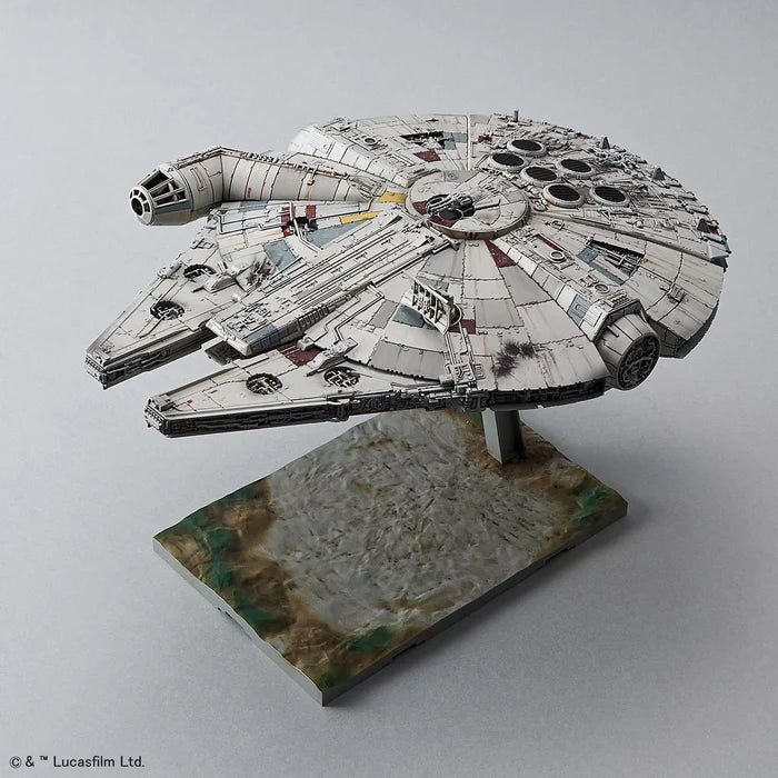 STAR WARS MILLENNIUM FALCON THE FORCE AWAKENS (BANDAI) REVELL