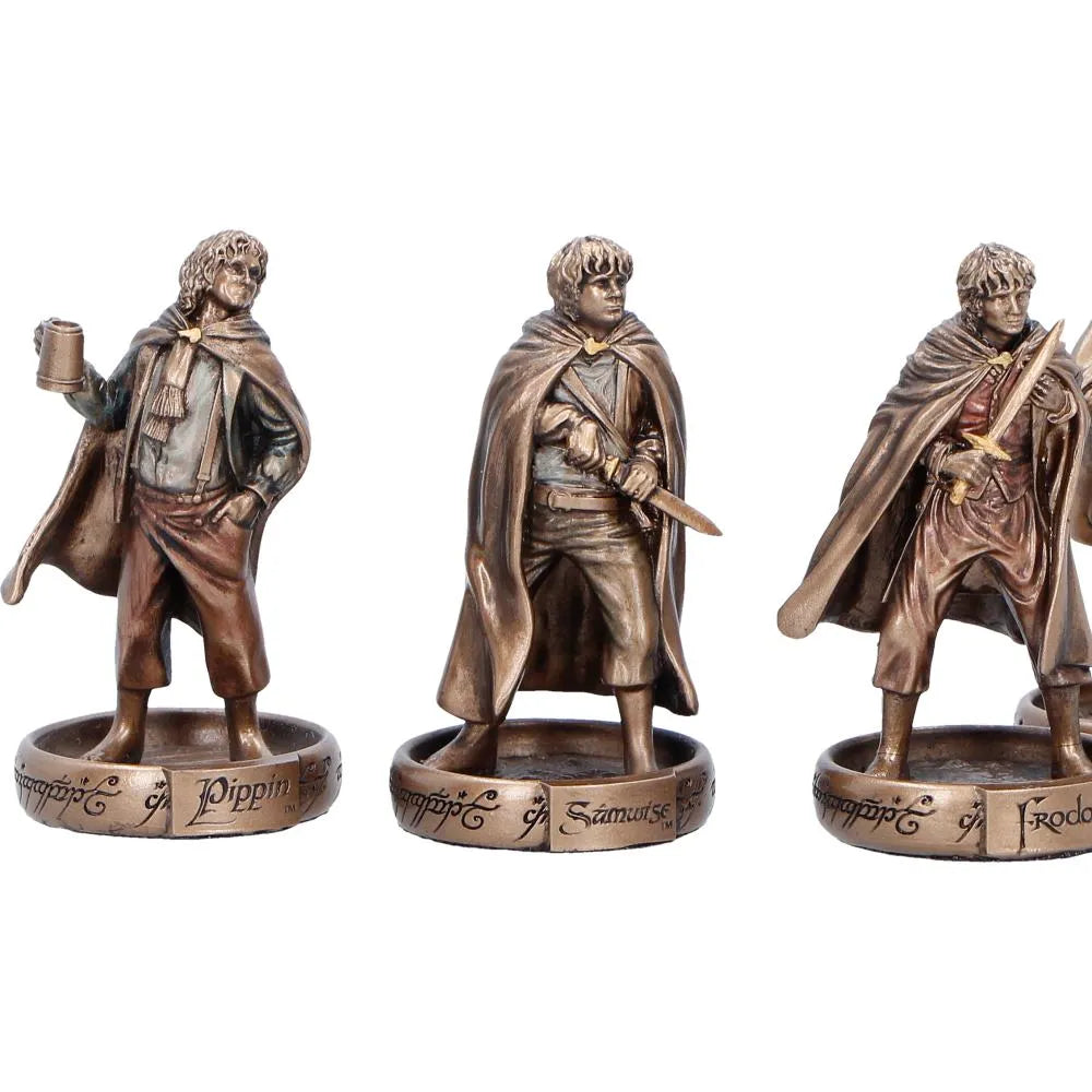 THE LORD OF THE RINGS THE HOBBITS OF THE SHIRE FIGURINE NEMESIS NOW