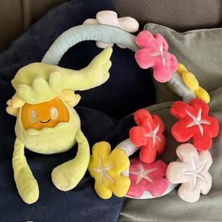 Comfey Poké Plush - 12 ½ In.
