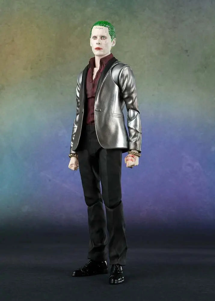 SUICIDE SQUAD JOKER FIGUARTS BANDAI