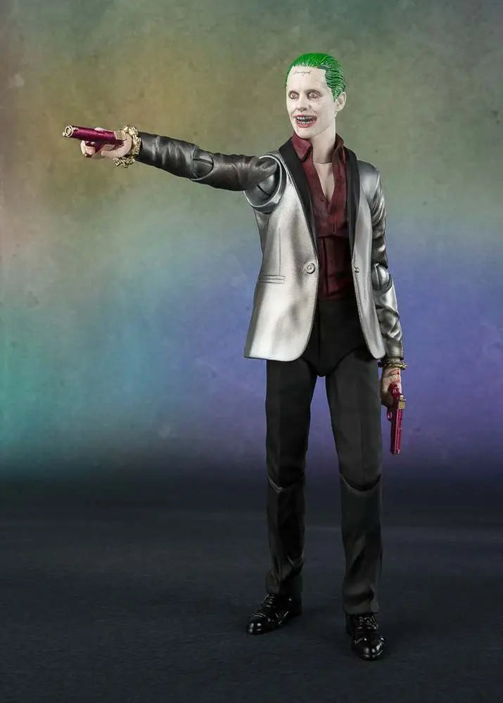 SUICIDE SQUAD JOKER FIGUARTS BANDAI