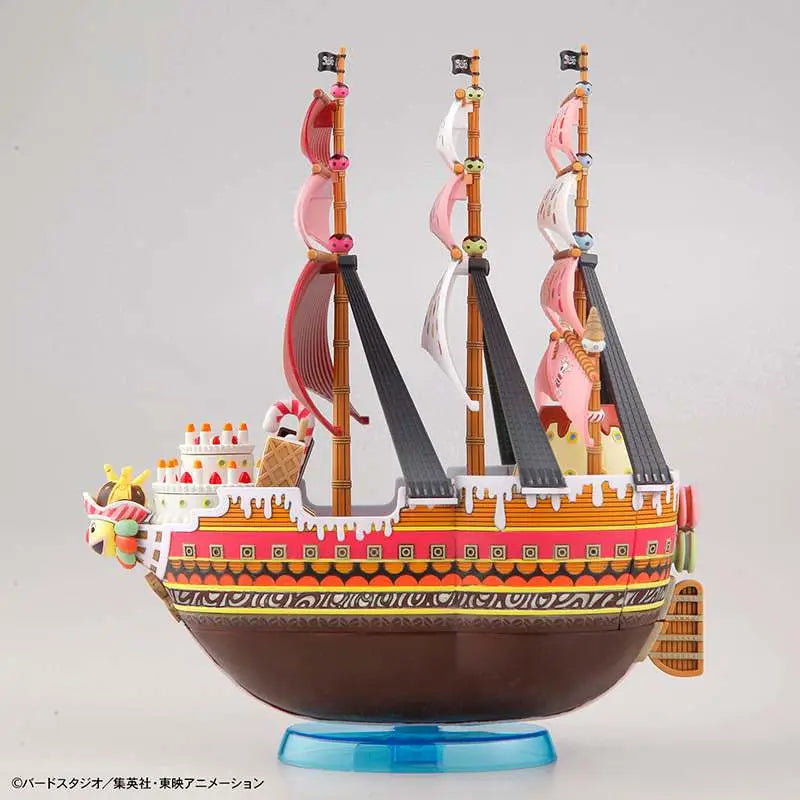 ONE PIECE GRAND SHIP COLL BIG MOM PIRATE Bandai