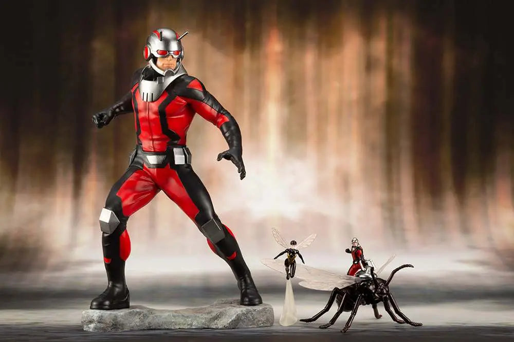 ASTONISHING ANTMAN & WASP ARTFX+ STATUE KOTOBUKIYA