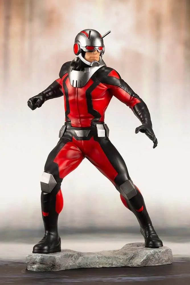 ASTONISHING ANTMAN & WASP ARTFX+ STATUE KOTOBUKIYA