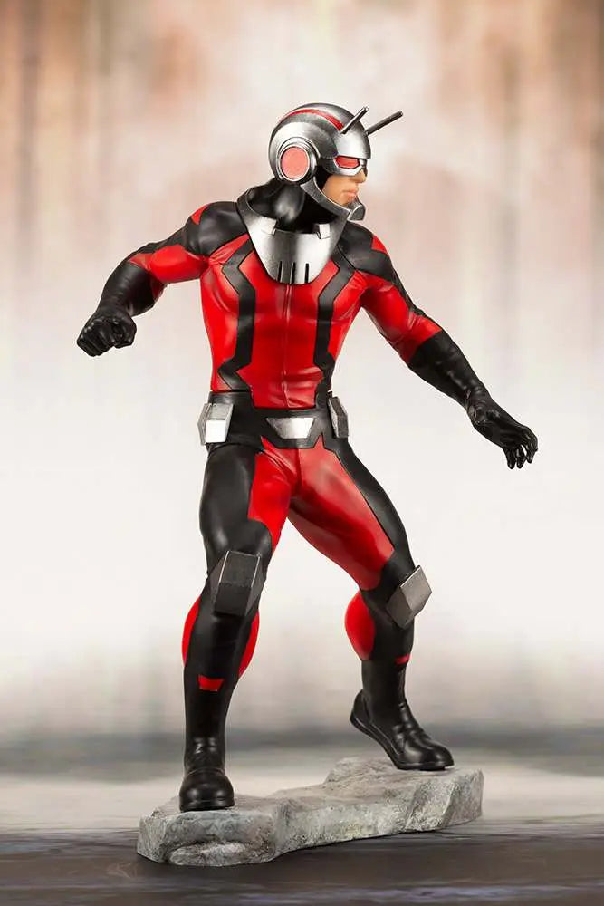 ASTONISHING ANTMAN & WASP ARTFX+ STATUE KOTOBUKIYA