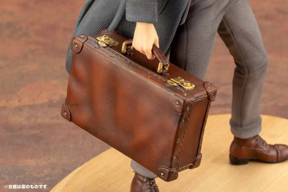 FB CRIMES GRINDELWALD SCAMANDER ARTFX+ KOTOBUKIYA
