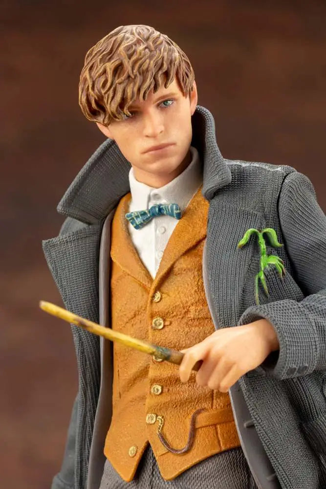 FB CRIMES GRINDELWALD SCAMANDER ARTFX+ KOTOBUKIYA