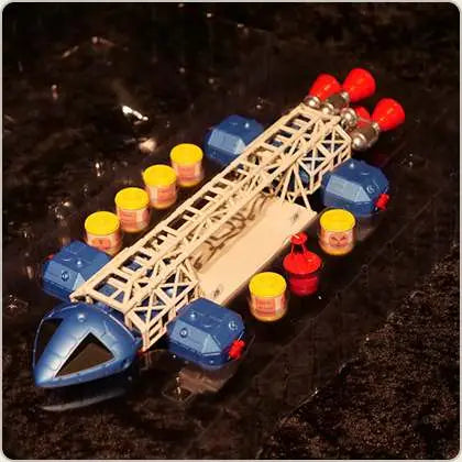 SPACE 1999 RETRO VERSION EAGLE SIXTEEN 12