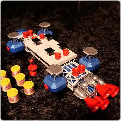 SPACE 1999 RETRO VERSION EAGLE SIXTEEN 12