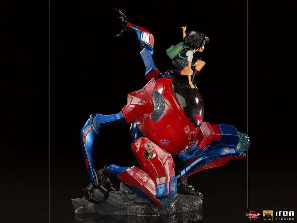 SPIDERVERSE PENI PARKER + SP//DR STATUE IRON STUDIOS