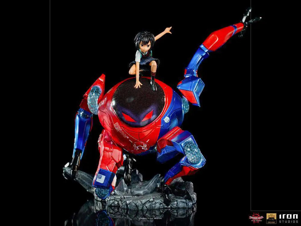 SPIDERVERSE PENI PARKER + SP//DR STATUE IRON STUDIOS