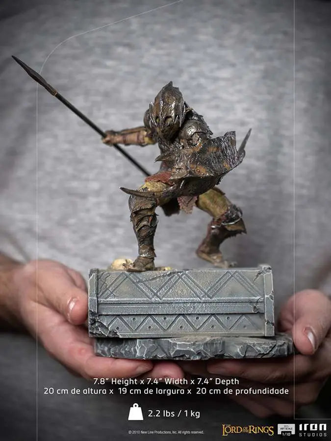 LOTR ARMORED ORC 1/10 ART STATUE IRON STUDIOS