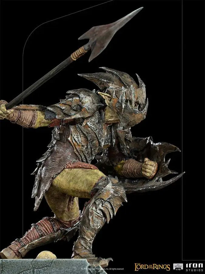 LOTR ARMORED ORC 1/10 ART STATUE IRON STUDIOS