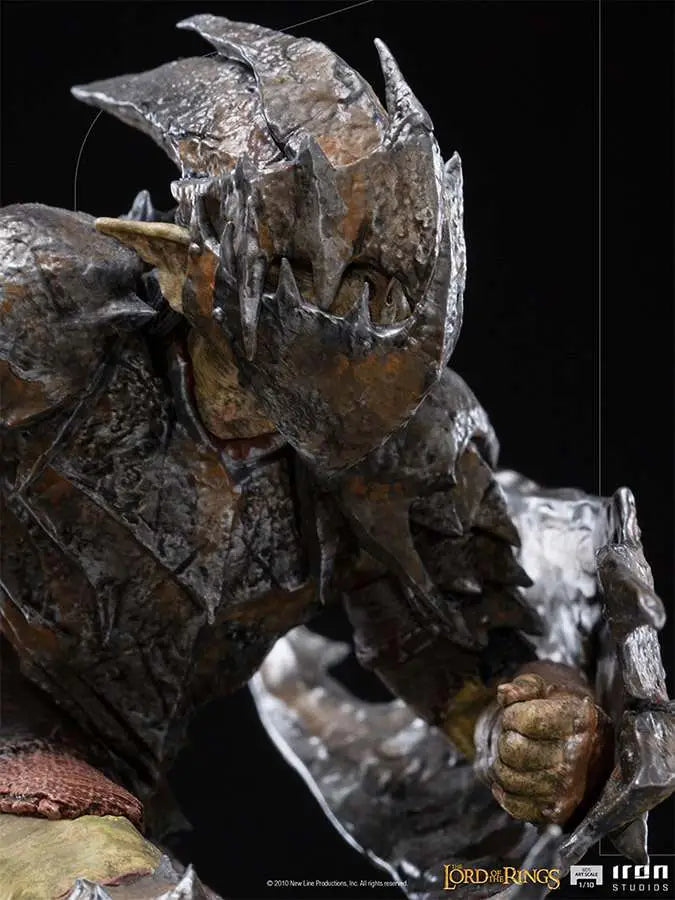LOTR ARMORED ORC 1/10 ART STATUE IRON STUDIOS