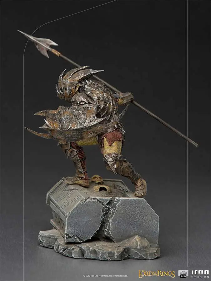 LOTR ARMORED ORC 1/10 ART STATUE IRON STUDIOS