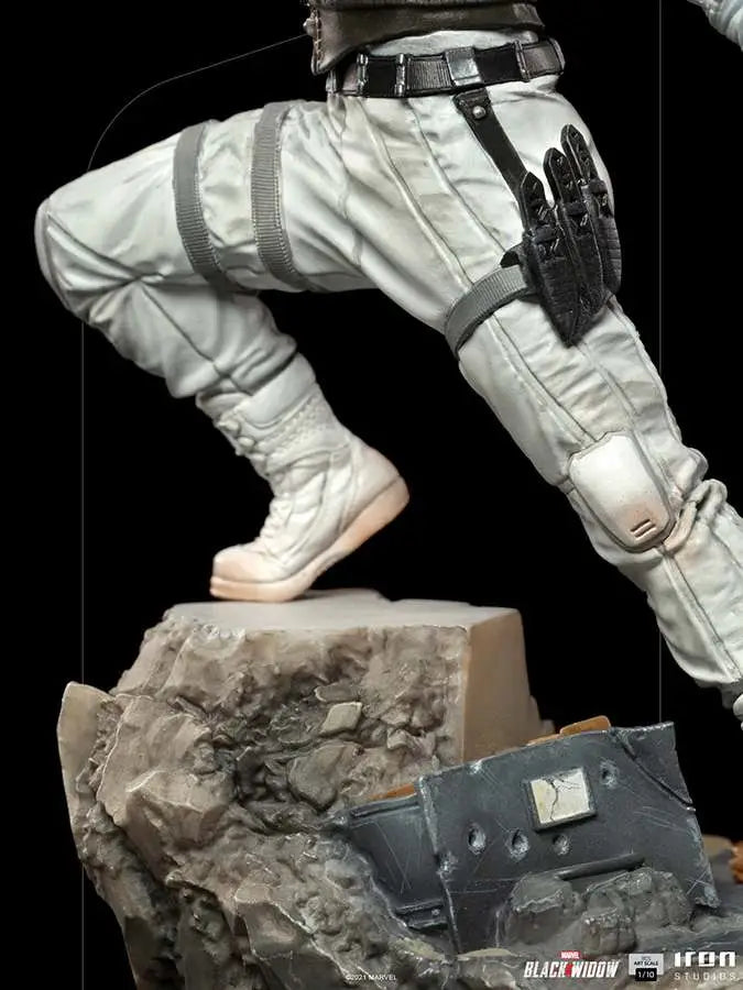 BLACK WIDOW YELENA 1/10 ART STATUE IRON STUDIOS