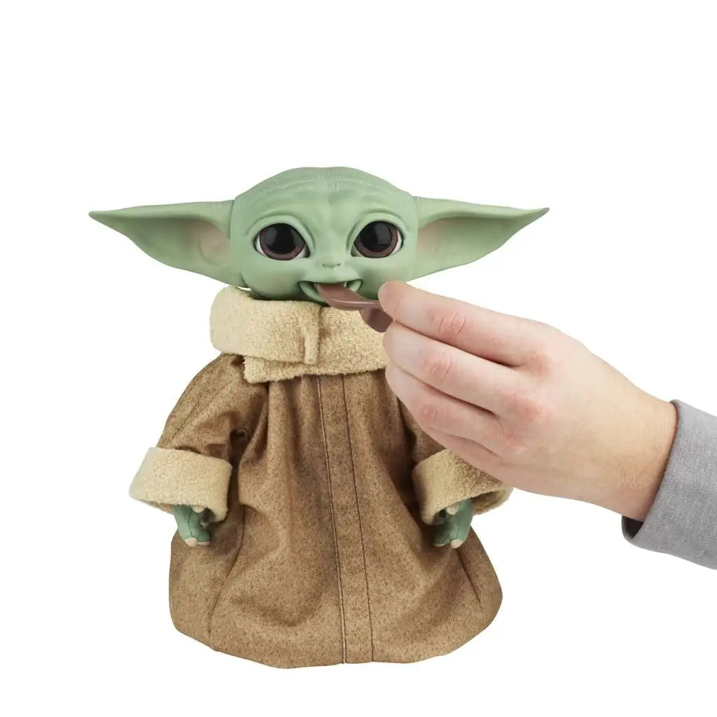 SW THE MANDALORIAN CHILD GAL SNACK ANIM. HASBRO