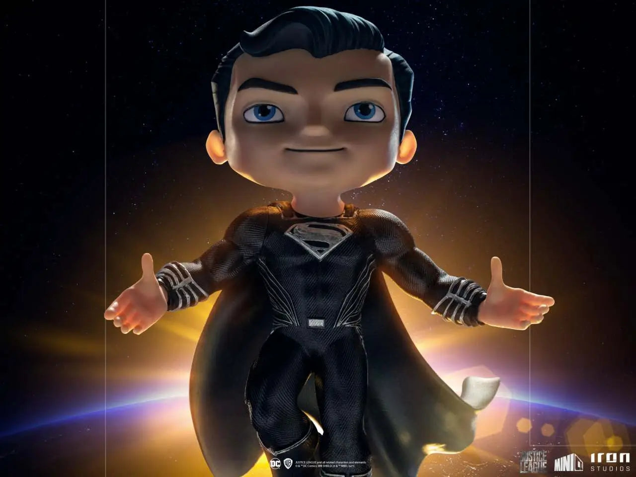 JUSTICE LEAGUE SUPERMAN BLACK MINICO IRON STUDIOS