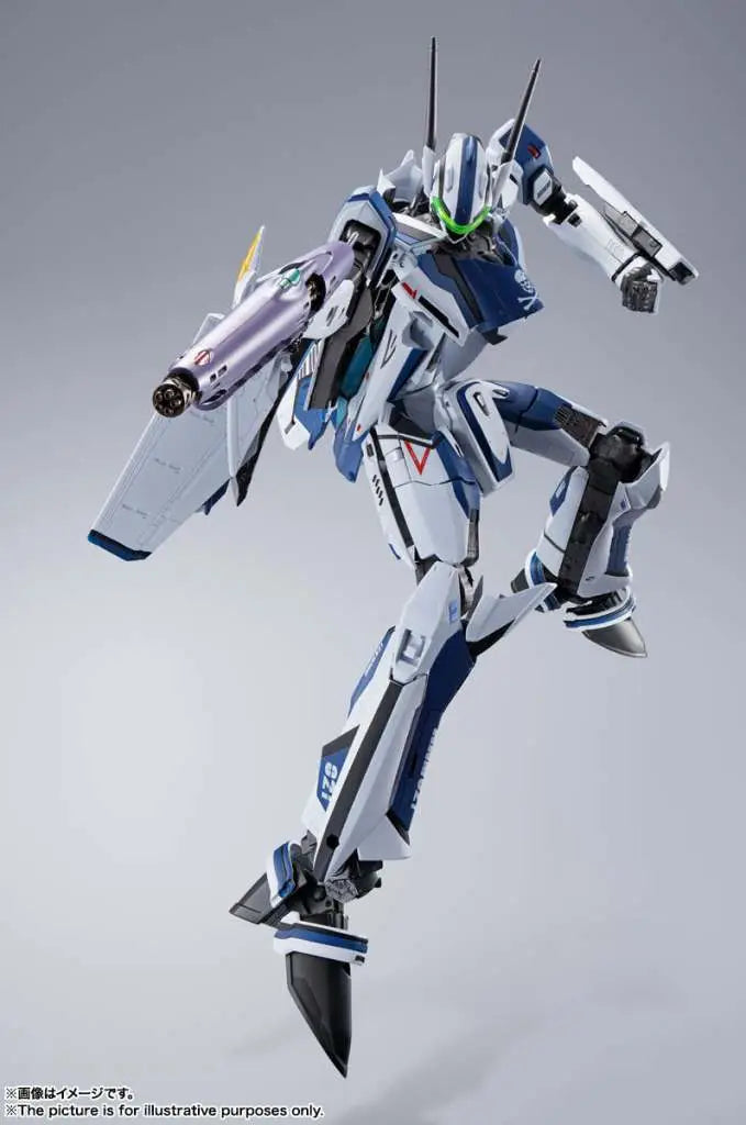 DX MACROSS VF-25 MESSIAH VALKYRIE ANNIV BANDAI