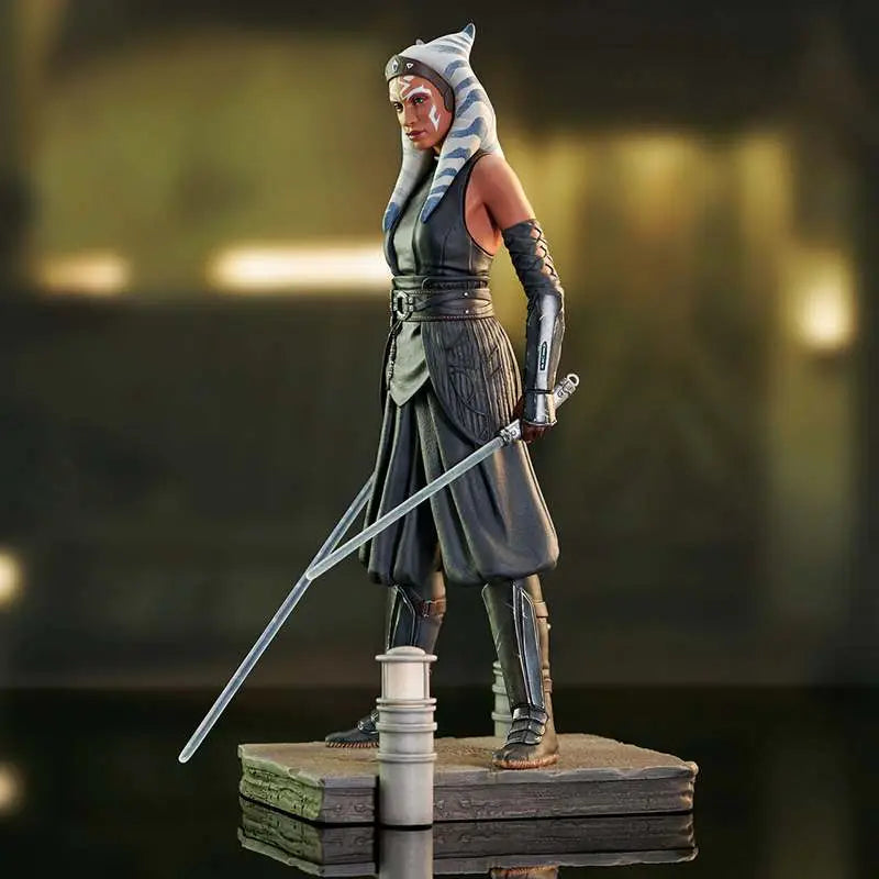 W MANDALORIAN S2 AHSOKA STATUE DIAMOND SELECT