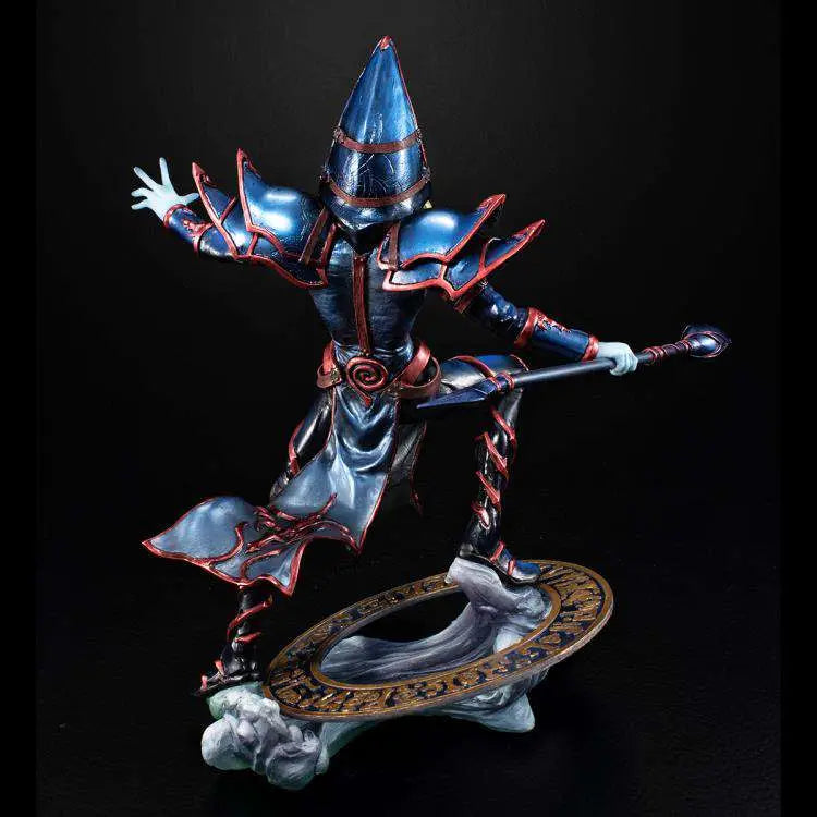 YUGIHO DUEL MONSTERS BLACK MAGICIAN STAT MEGAHOUSE