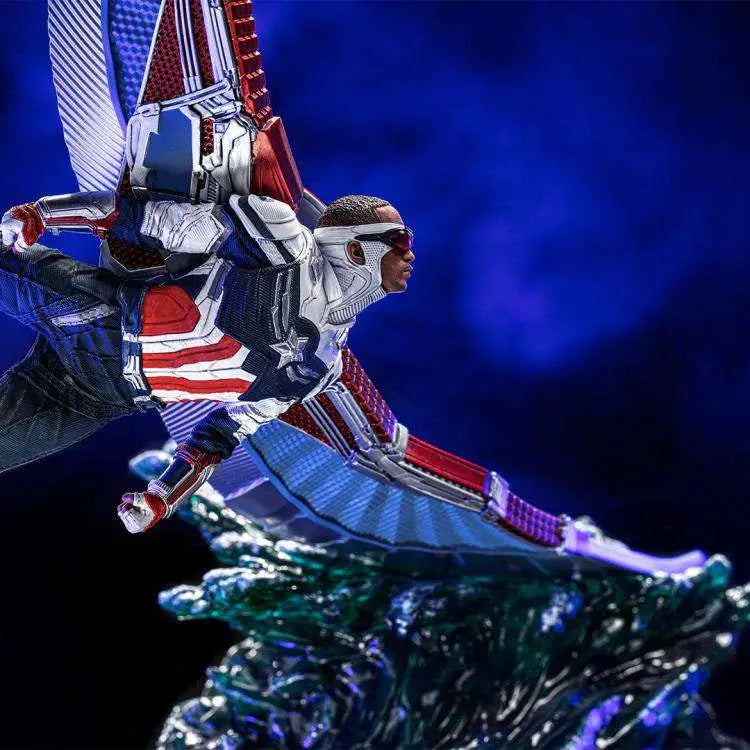 CAP.AMERICA SAM WILSON DLX 1/10 STATUE IRON STUDIOS