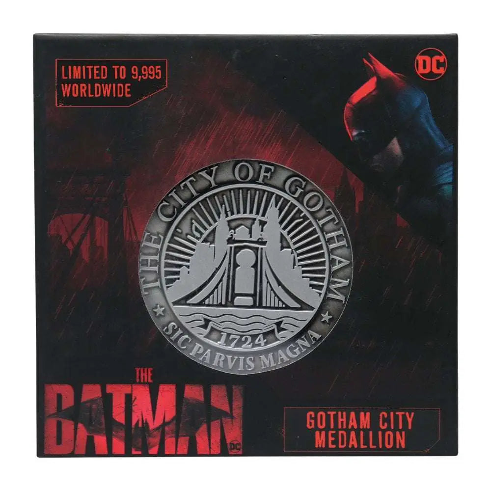 THE BATMAN GOTHAM METAL MEDALLION LTD ED FANATTIK