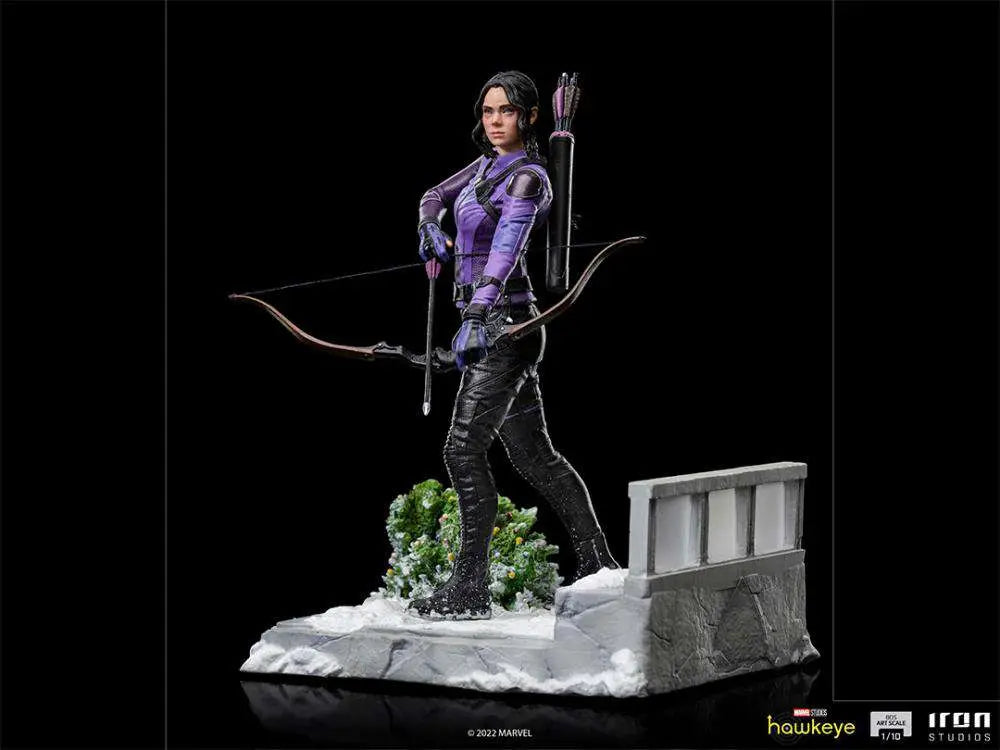 HAWKEYE KATE BISHOP 1/10 STATUE IRON STUDIOS